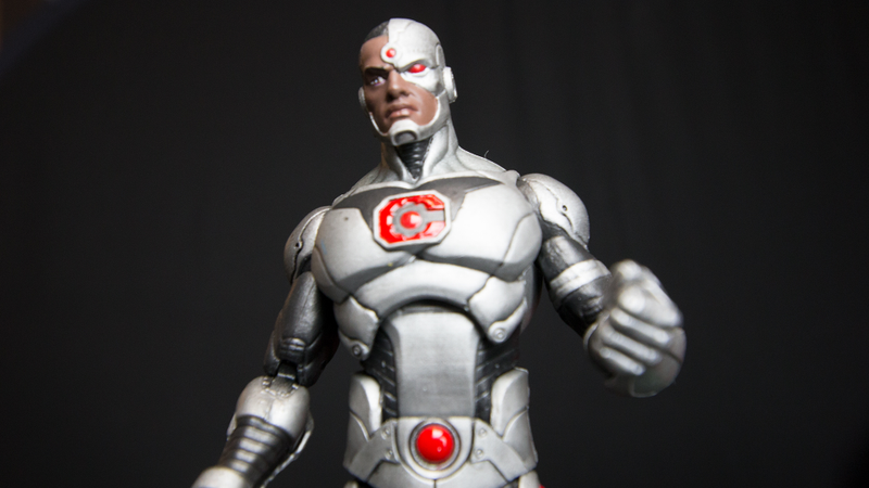 Illustration for article titled Toy Time Plays With DC Icons Justice League Rebirth Action Figures